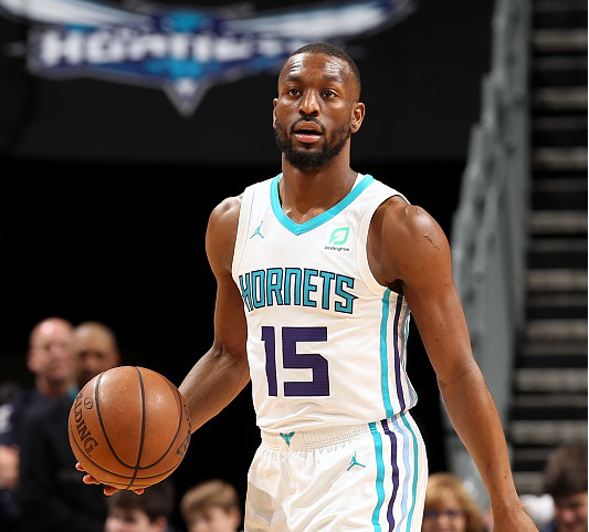  马刺瓦塞尔关键封盖险胜爵士保留希望  